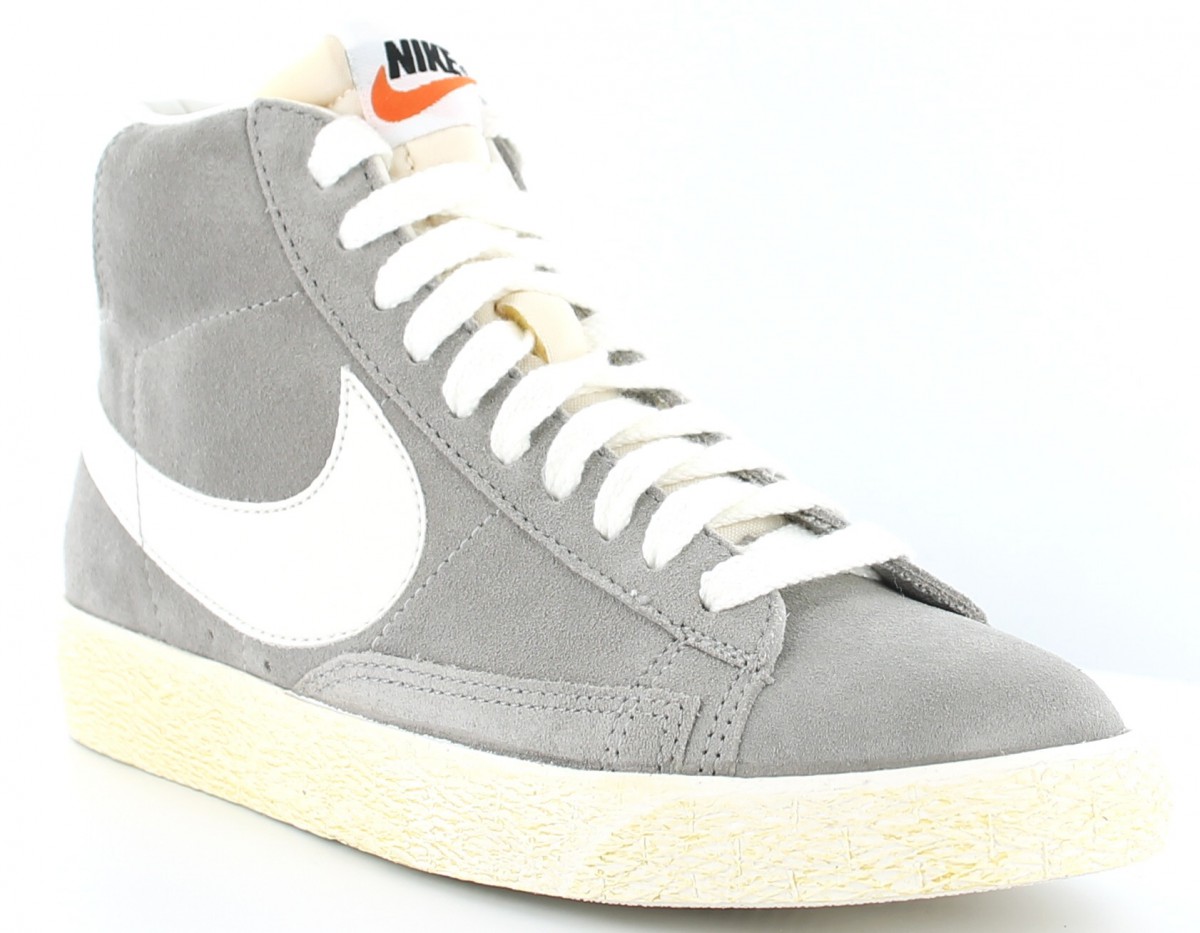 nike blazer femme pas cher grise