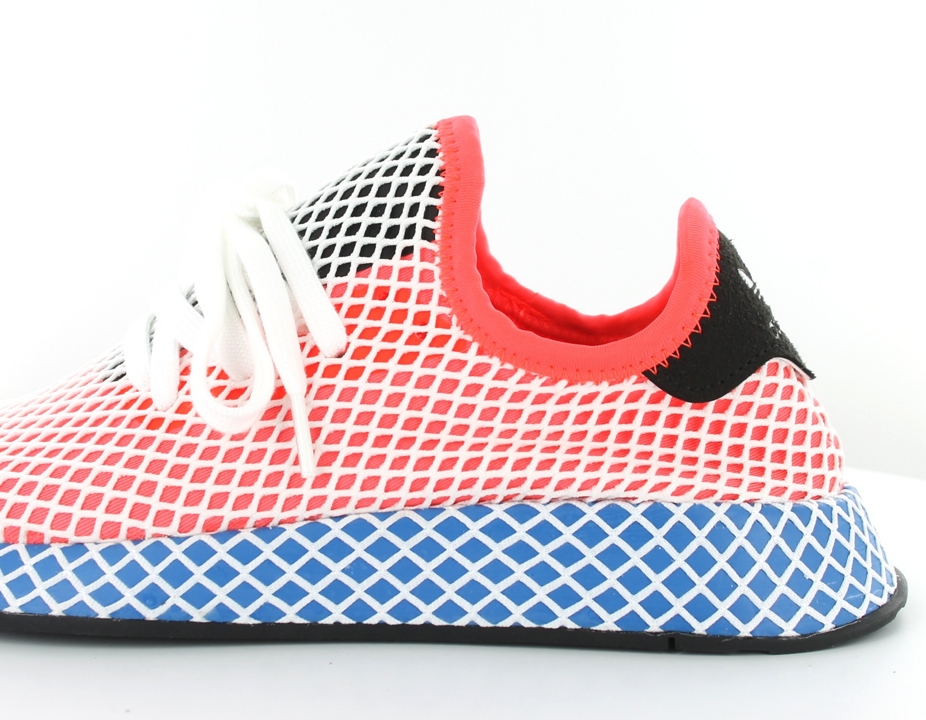 deerupt runner solar red