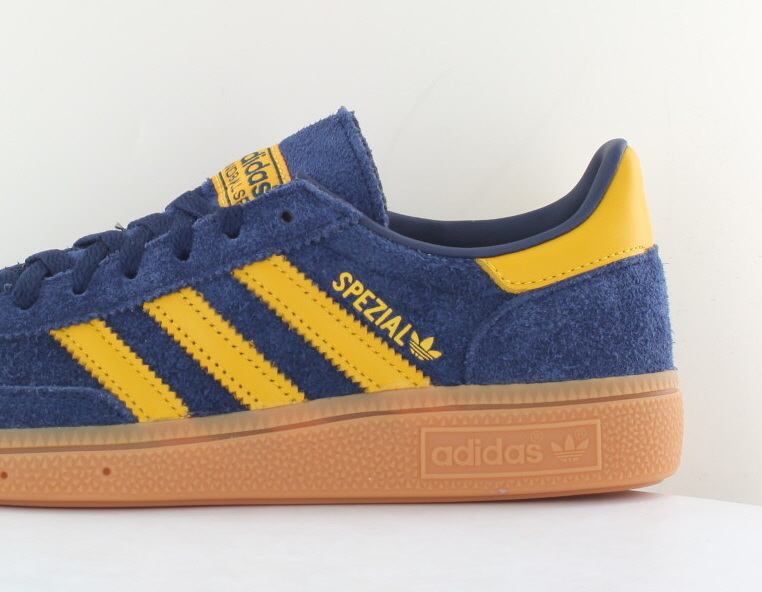 Adidas jaune shop et bleu