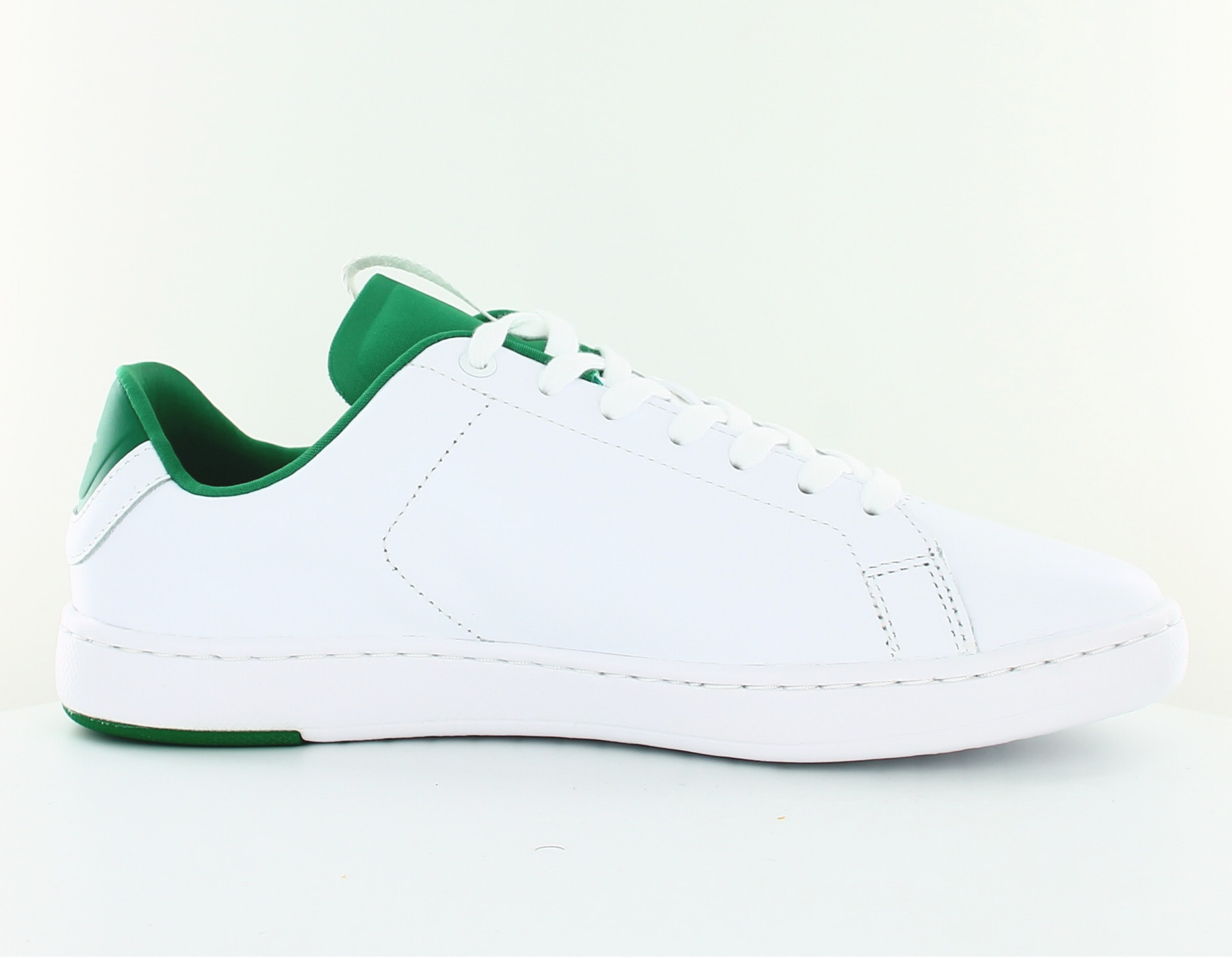 Lacoste carnaby evo on sale light