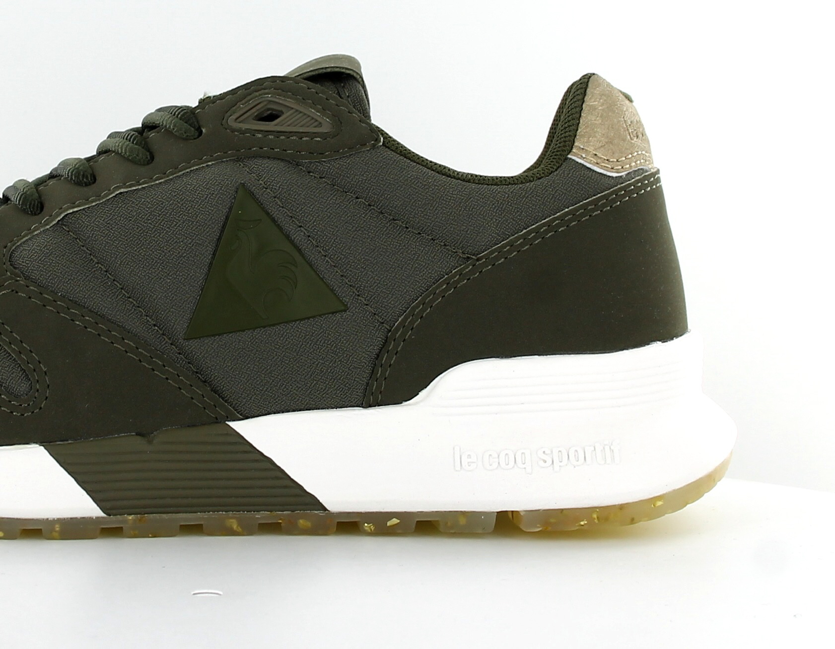 Coq sportif omega x kaki best sale