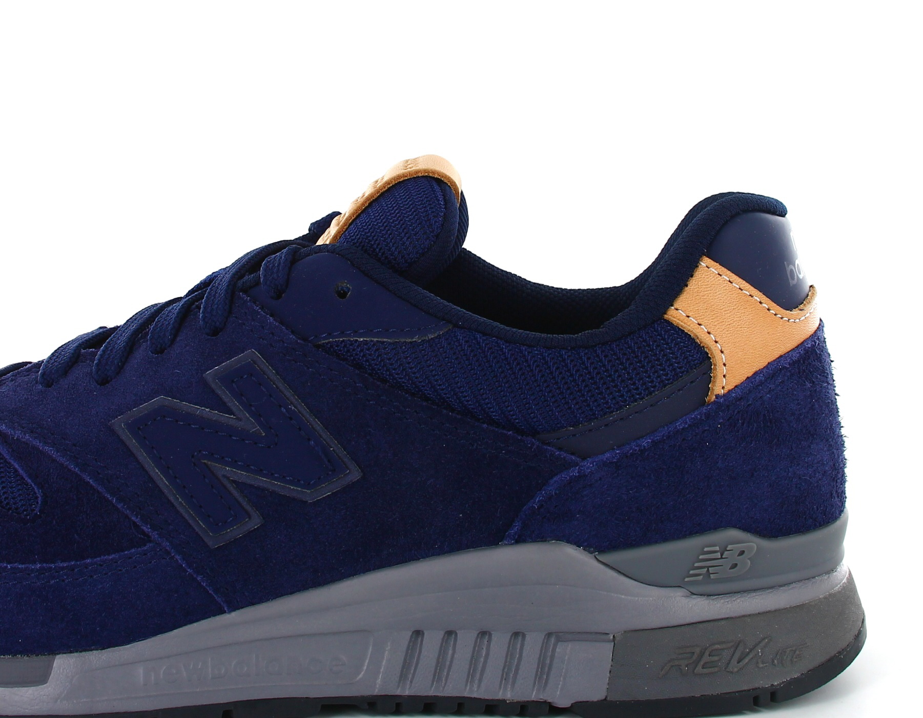 new balance 840 suede Cinosural International School