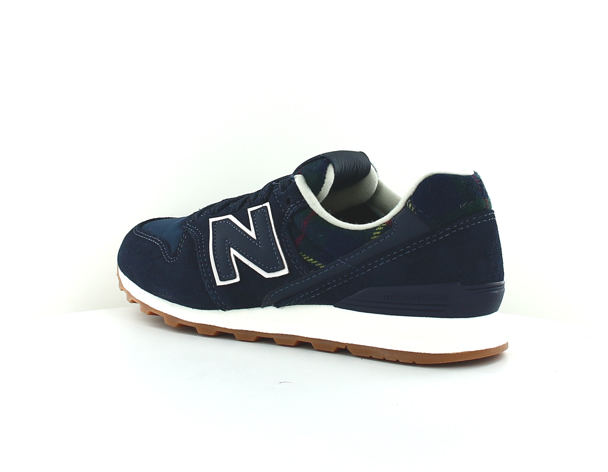 nb 996 femme 