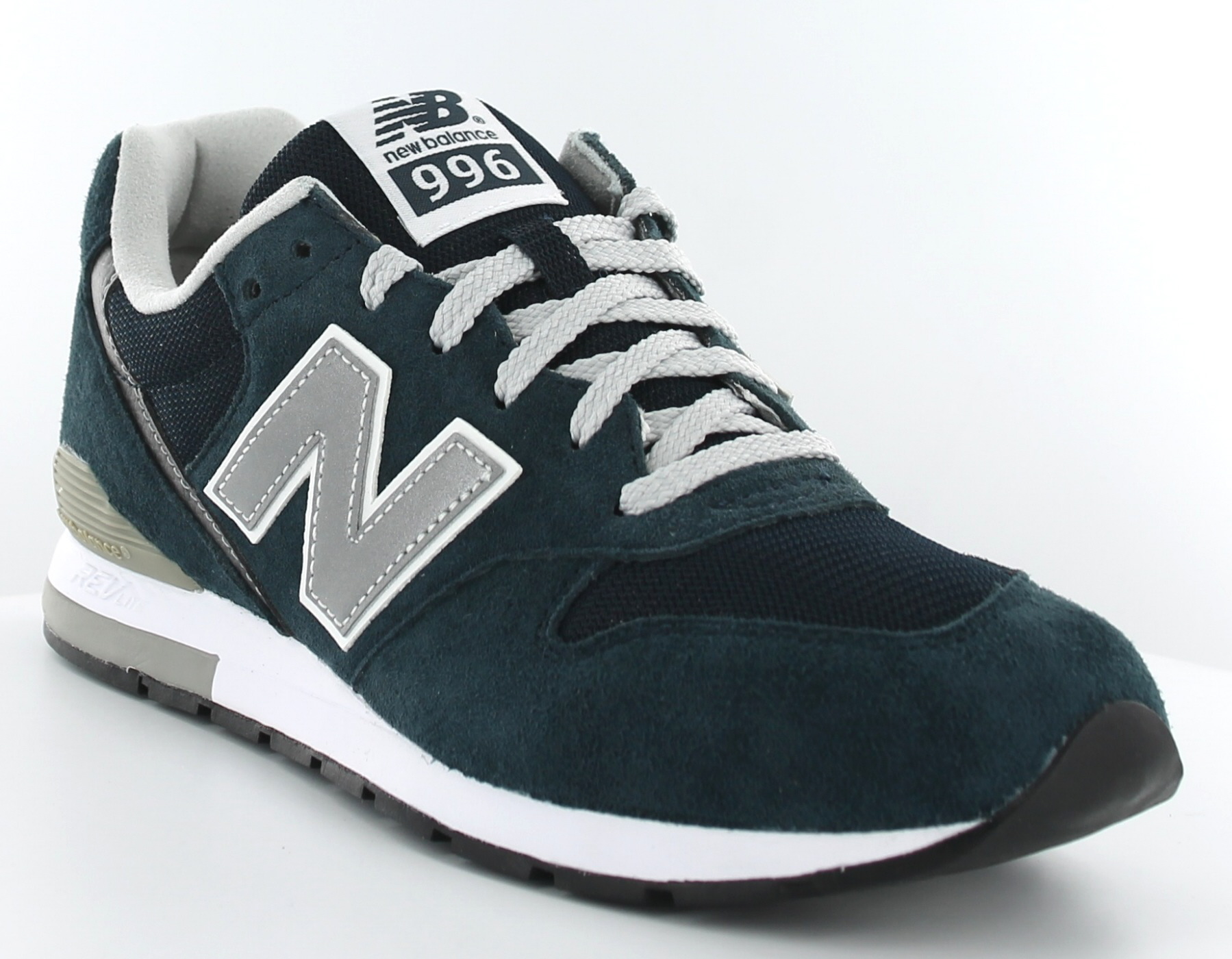 new balance mrl 966