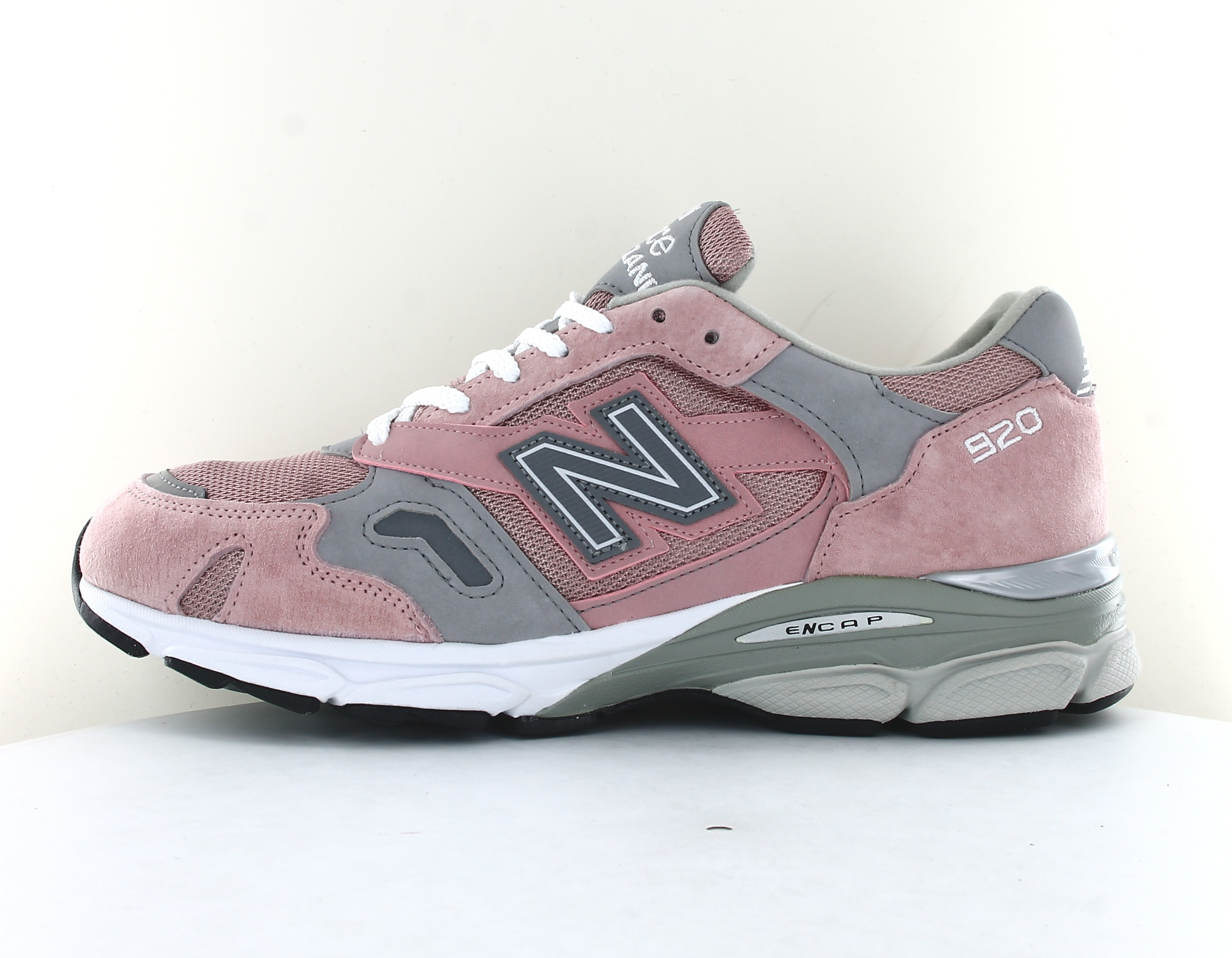 New Balance 920 M920PNK Pink Grey