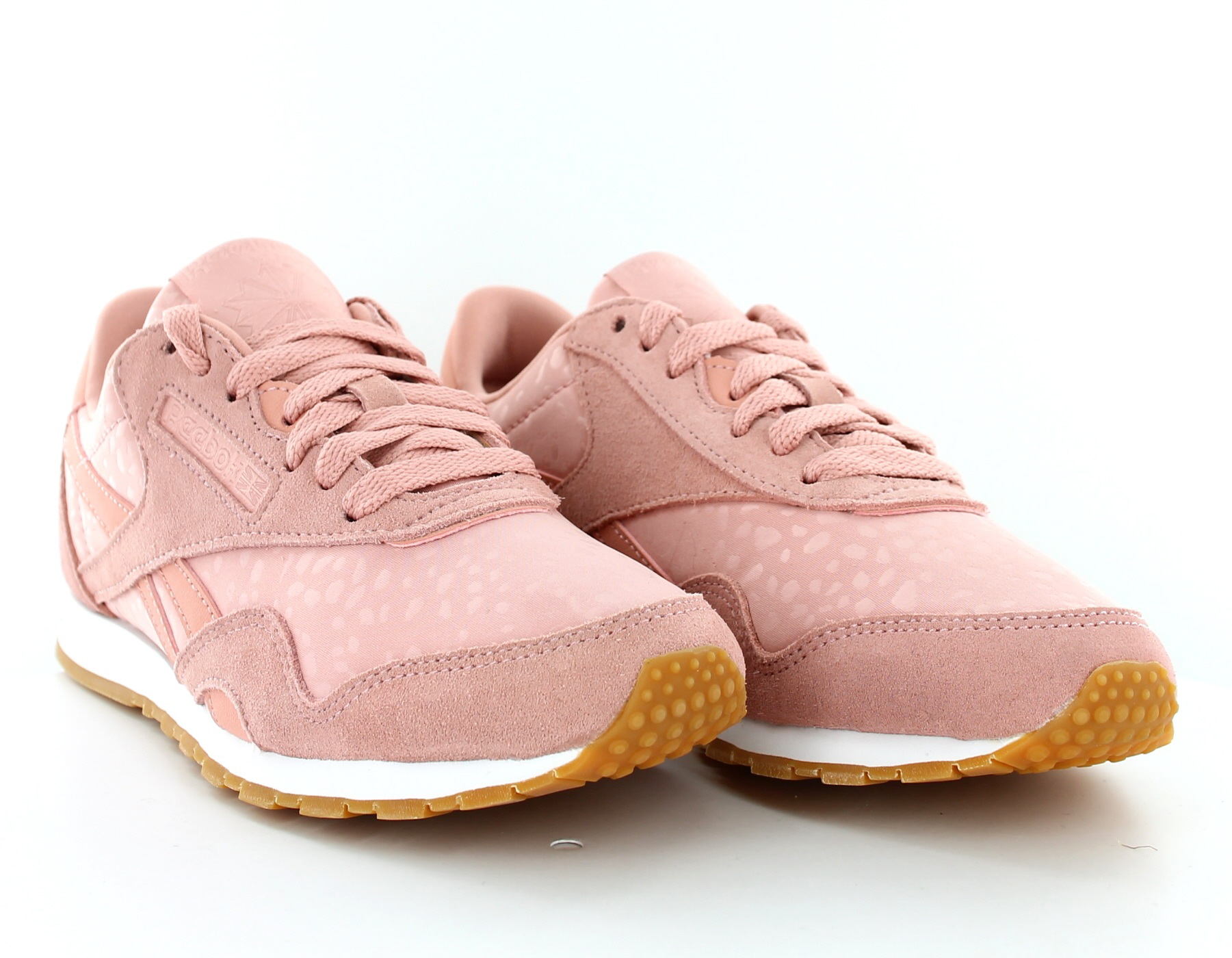 Reebok fashion classic nylon slim text lux