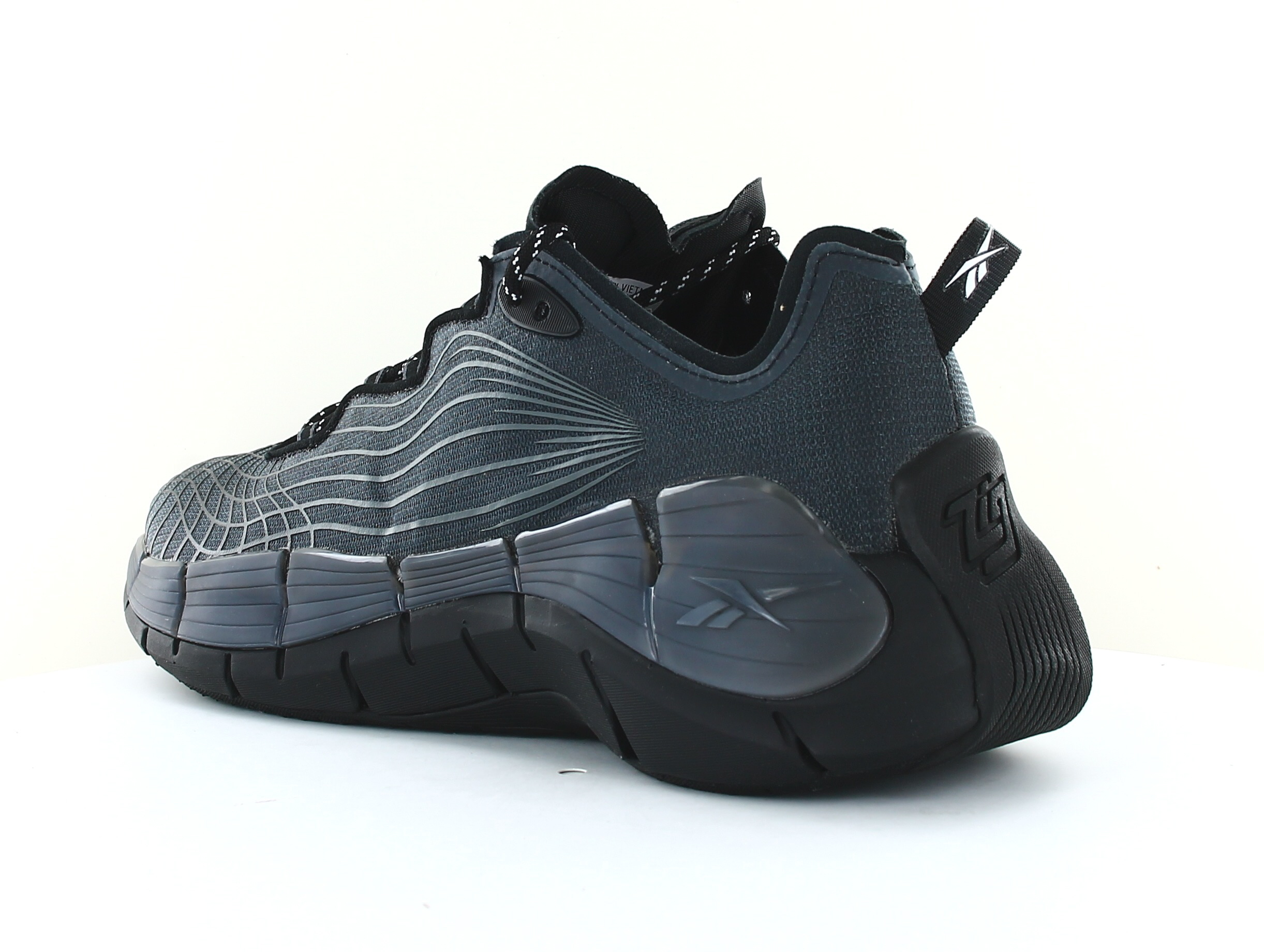 Reebok Zig kinetica II Noir gris FX9340