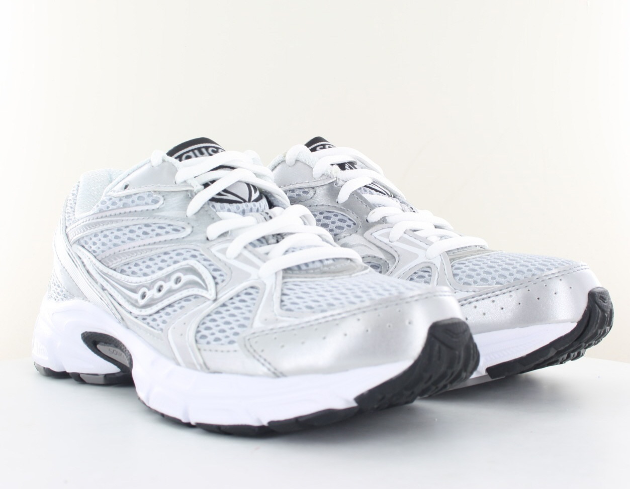 Saucony argent on sale