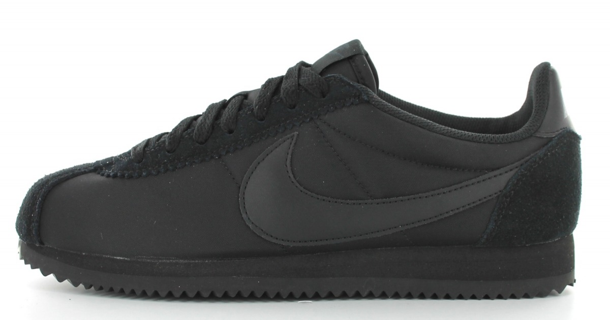 mens all black nike cortez