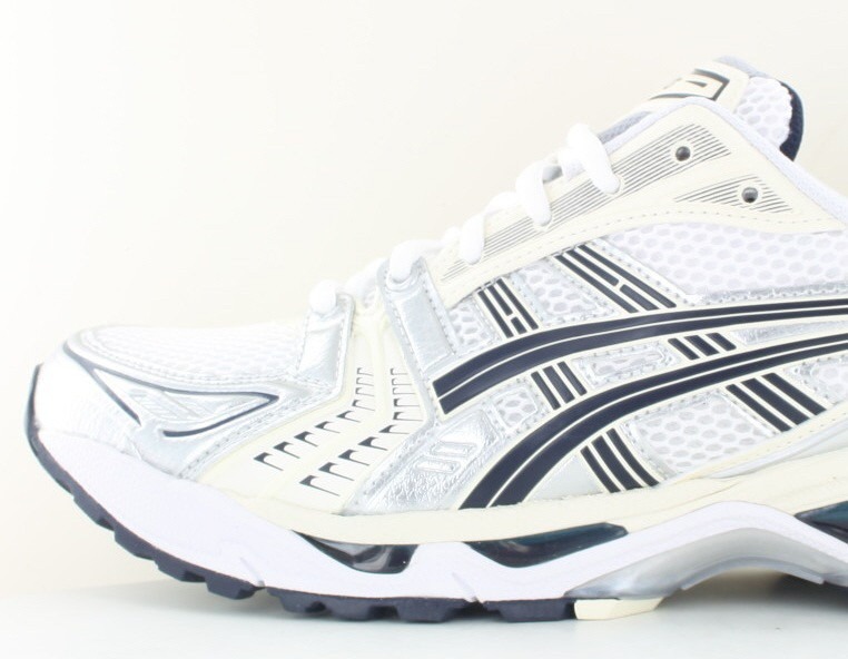 Asics Gel kayano 14 blanc midnight beige argent