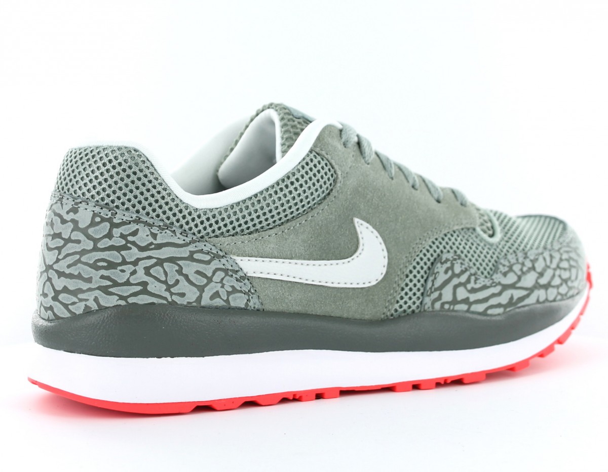 Nike Air Safari GRIS/BLANC/ROUGE