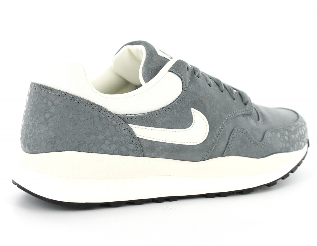 Nike Air Safari ltr GRIS