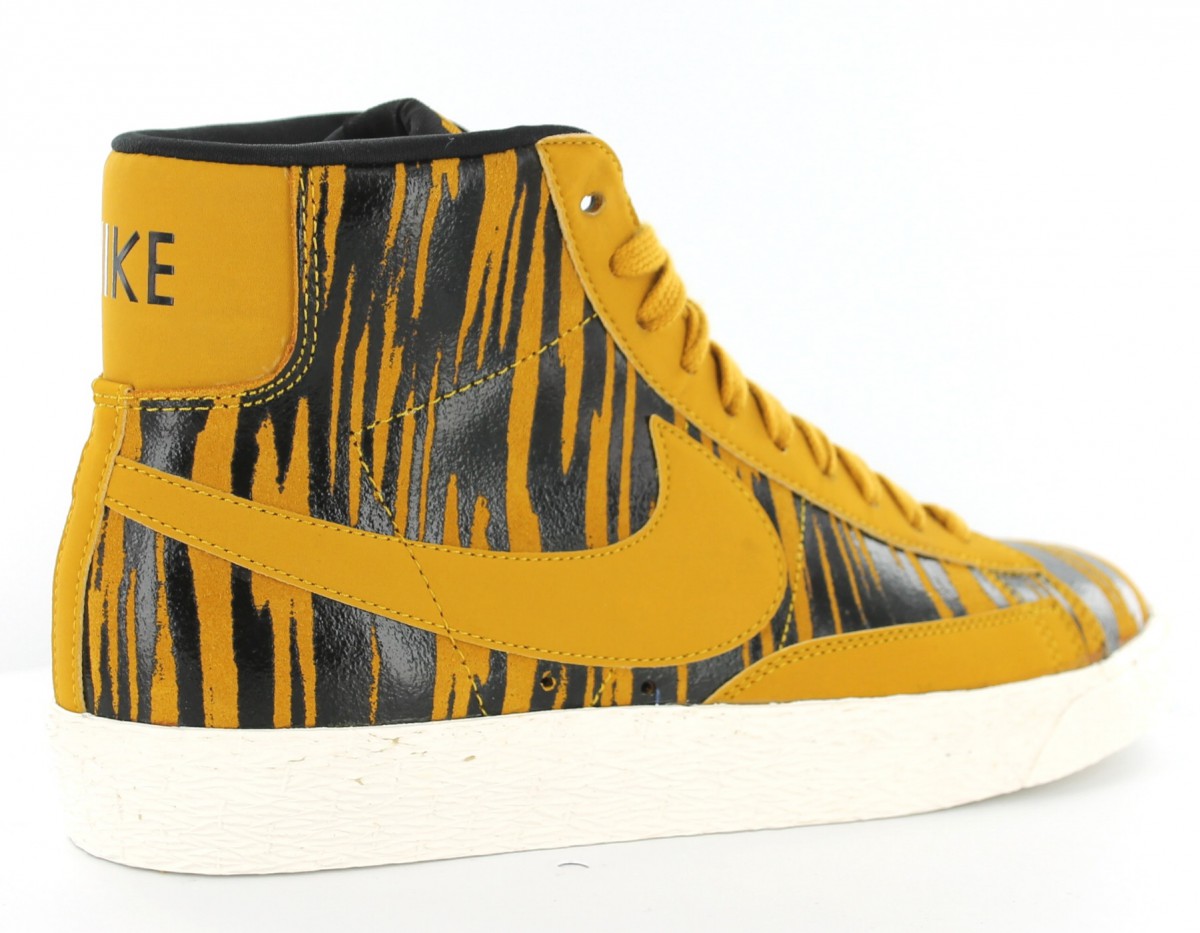 Nike Blazer Suede Print TIGRE