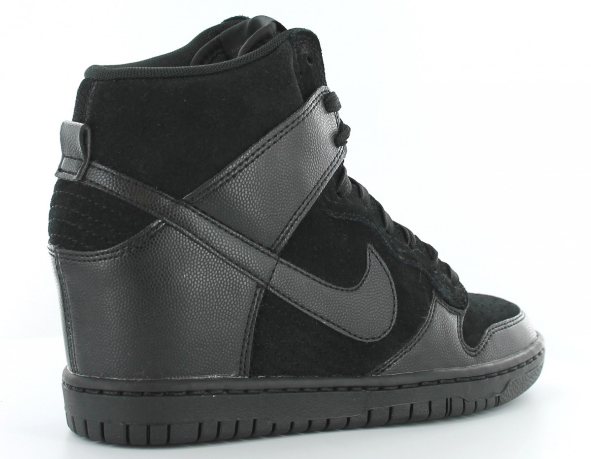 Nike Dunk Sky Hi NOIR/NOIR