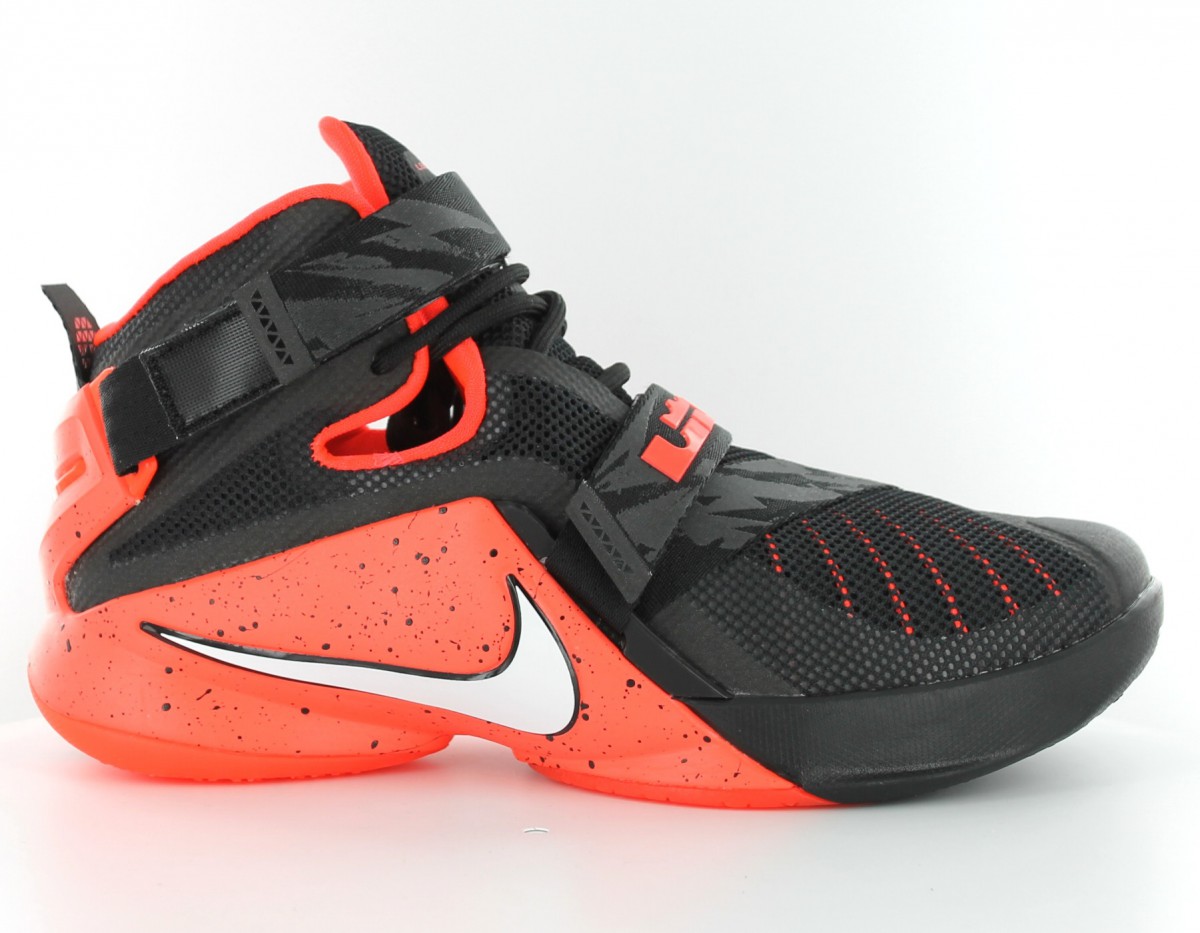 Nike Lebron soldier 9 NOIR/ROUGE