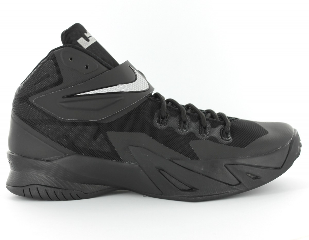 Nike Zoom Soldier 8 NOIR/SILVER