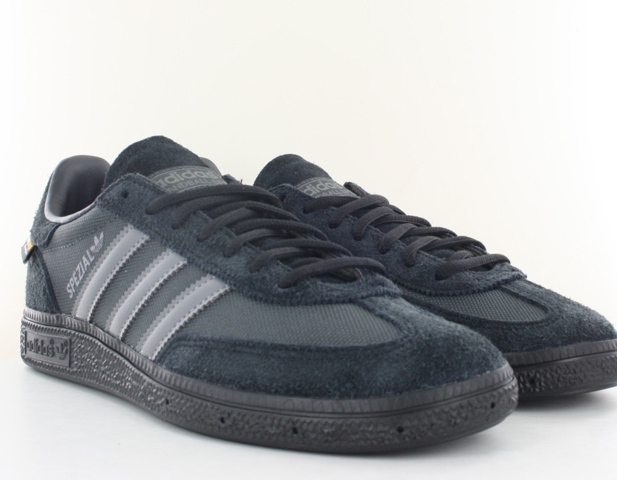 Adidas Spezial cordura noir noir