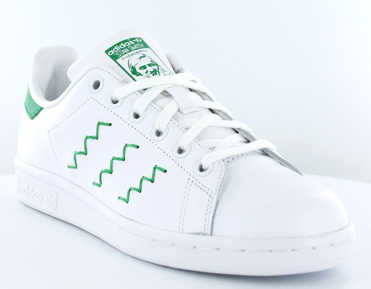 Stan smith blanche et cheap kaki femme