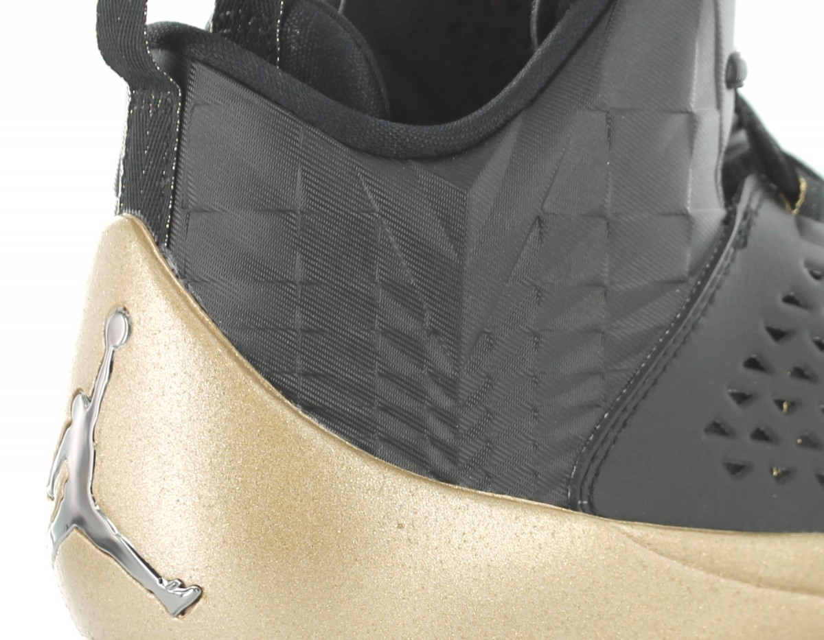 Jordan Jordan Melo M11 NOIR/GOLD