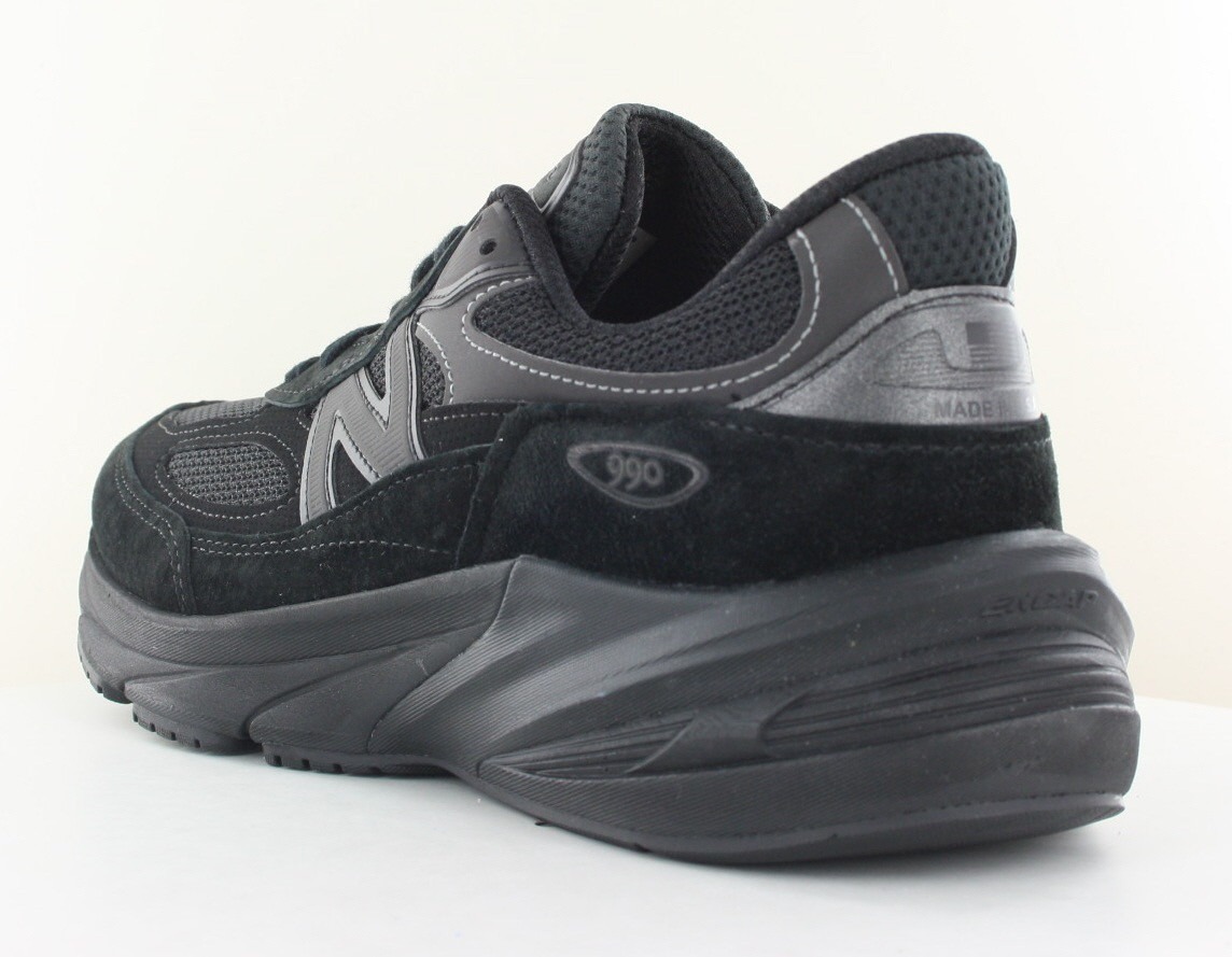 New Balance 990 v6 black