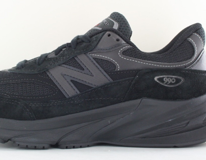 New Balance 990 v6 black