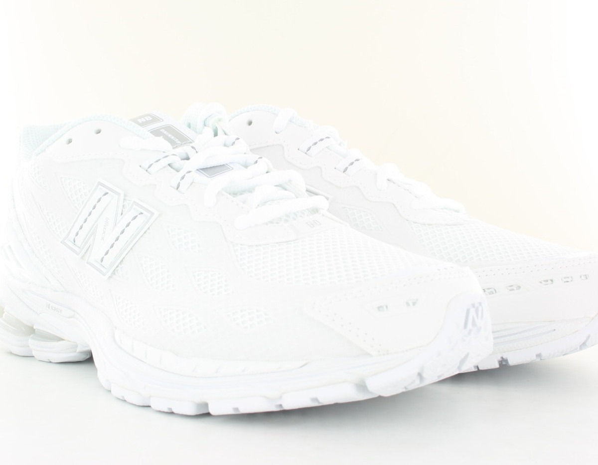 New Balance 1906 toute blanche