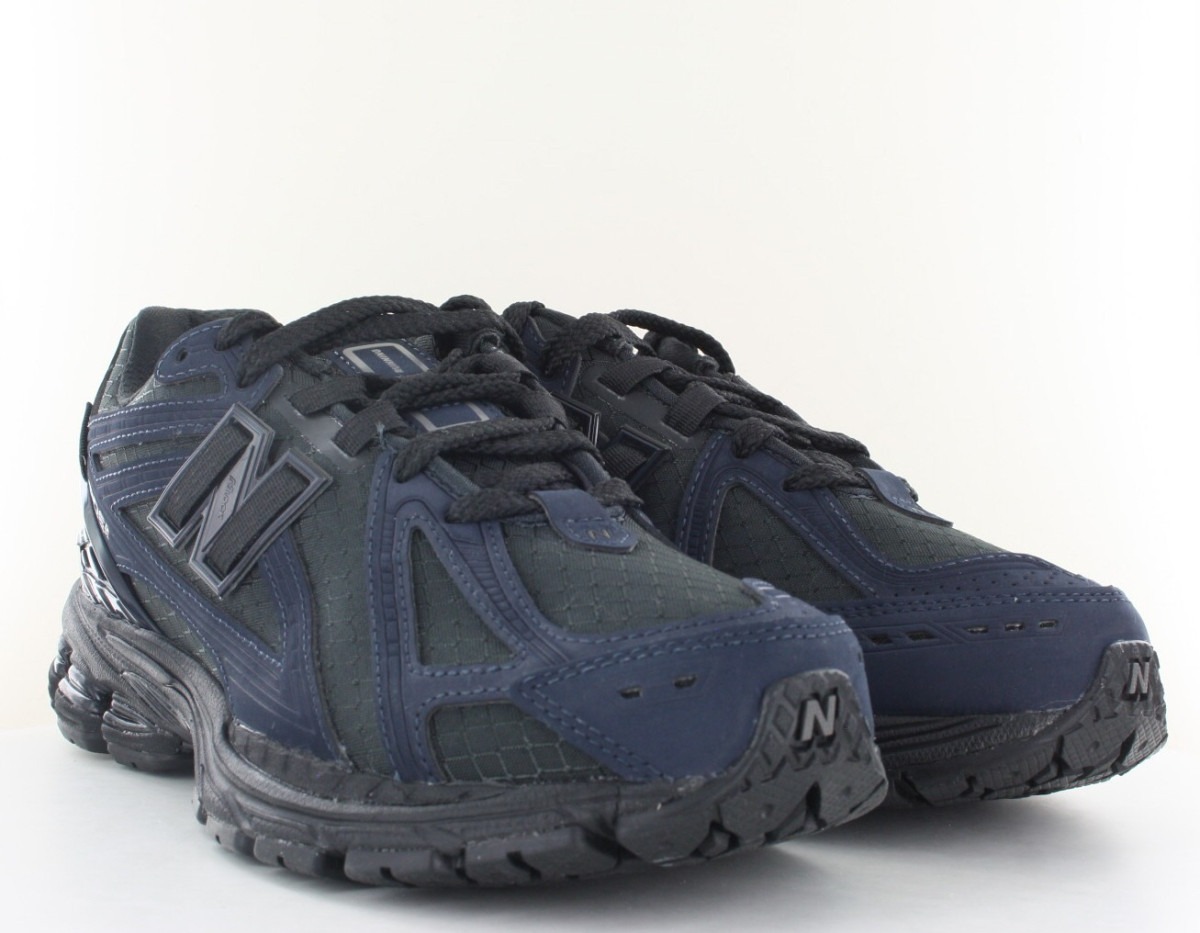 New Balance 1906R cordura noir bleu marine