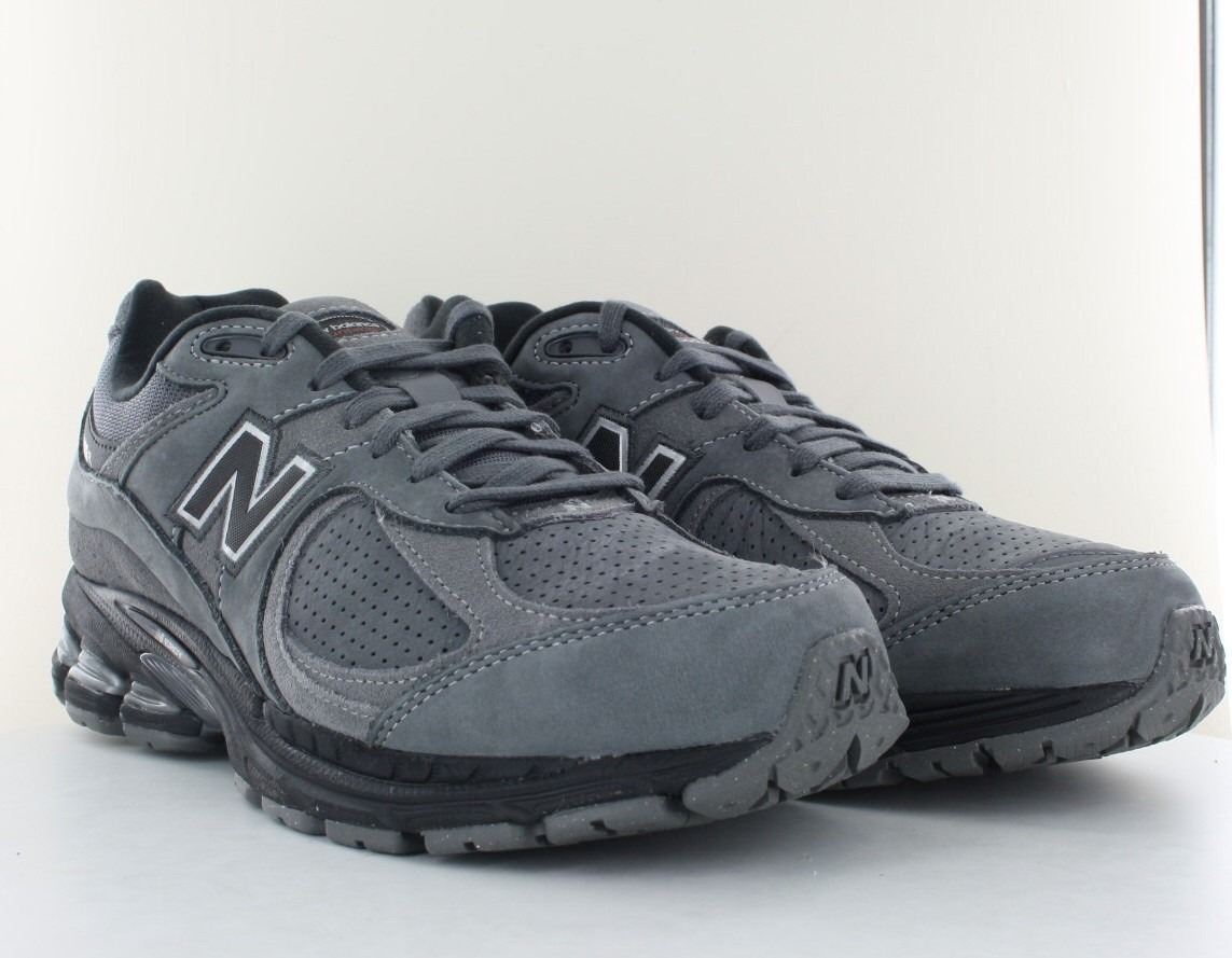 New Balance 2002R gris foncé