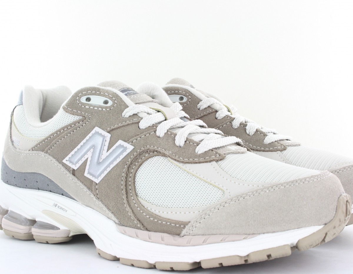 New Balance 2002R marron beige gris