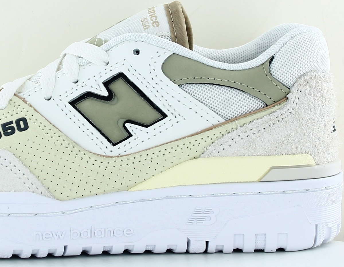 New Balance 550 sea salt olive