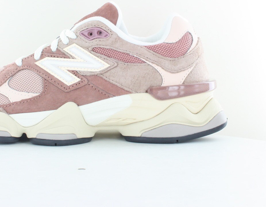 New Balance 9060 brique blanc beige