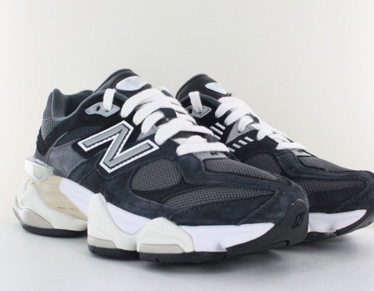 New Balance 9060 noir gris argent