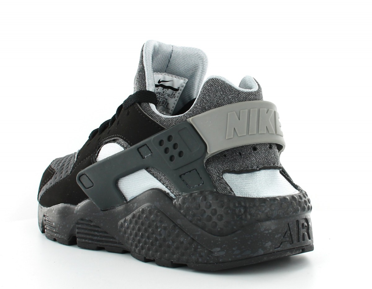 Nike air huarache run SE Black/Wolf Grey