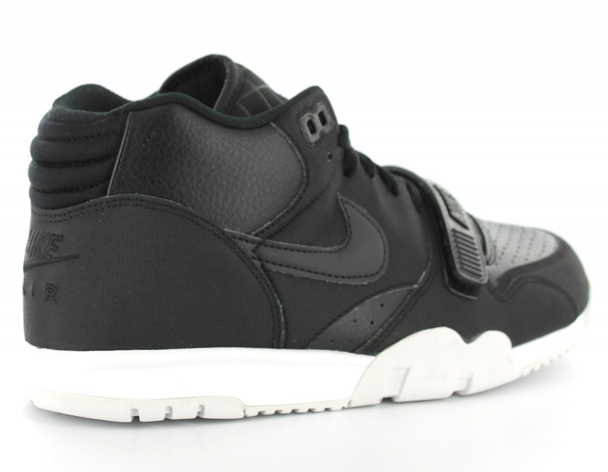 Nike air trainer 1 mid NOIR/NOIR