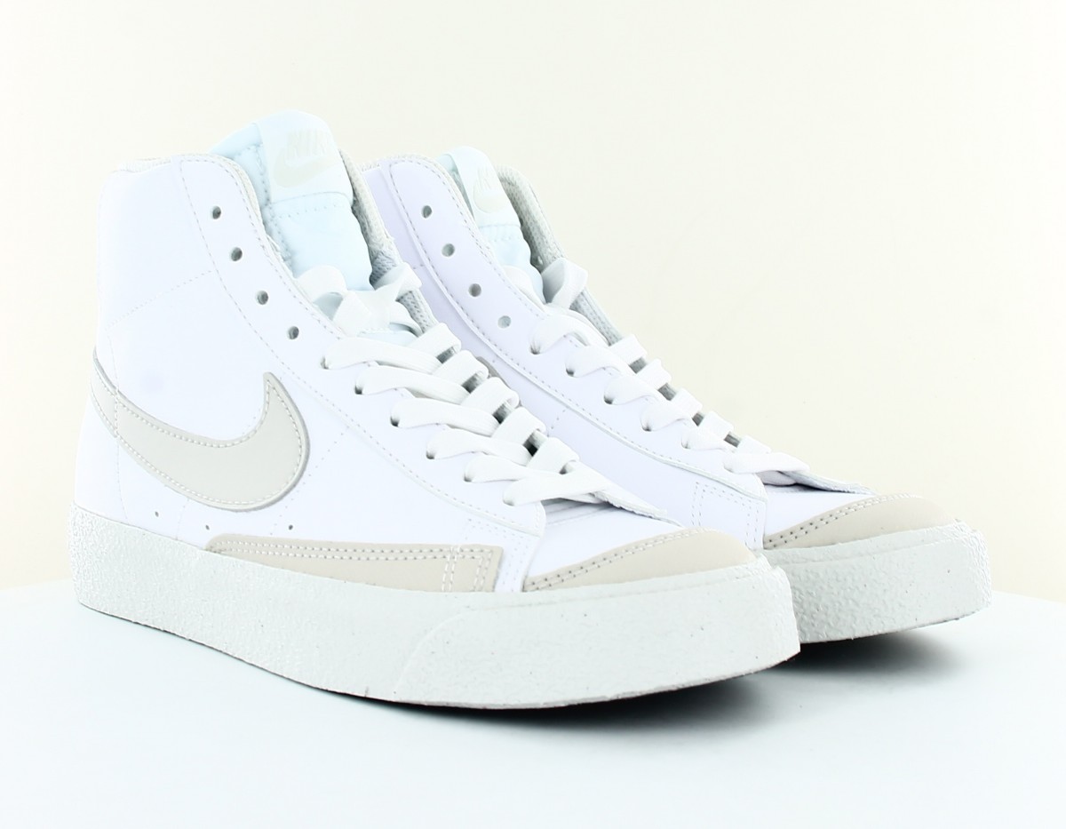 Nike Blazer mid gs blanc gris clair beige