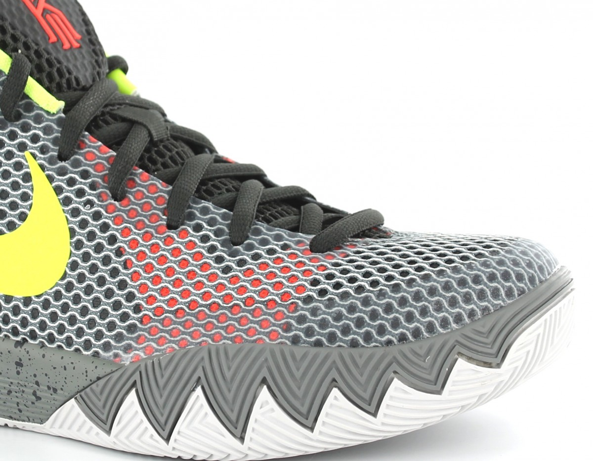 Kyrie 1 clearance soldes