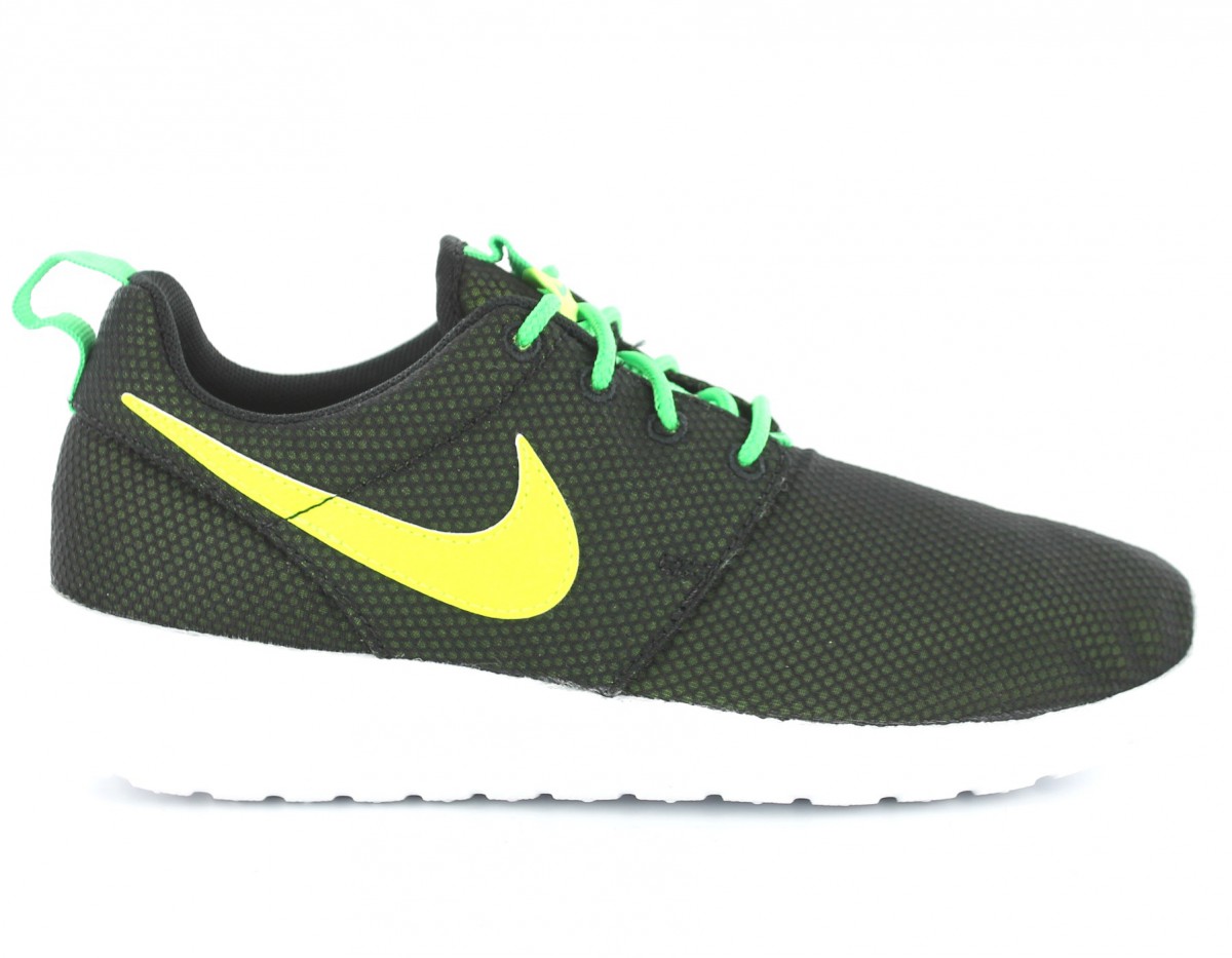 Nike Rosherun gs NOIR/JAUNE/FLUO