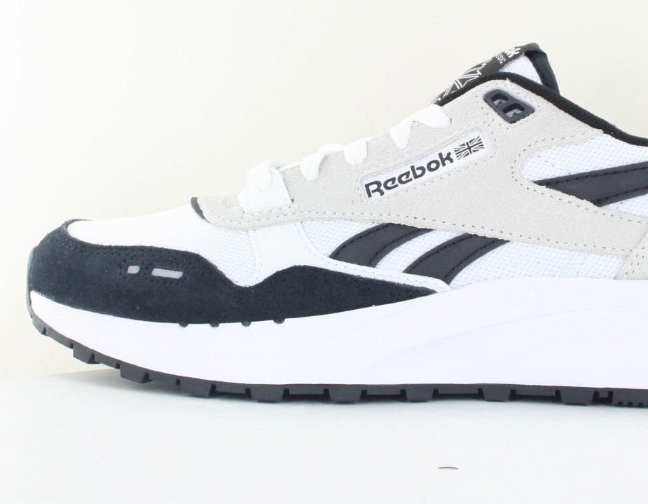 Reebok Classic leather 24000 blanc noir gris