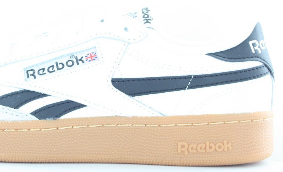 Reebok Clubc revenge vintage blanc noir gomme