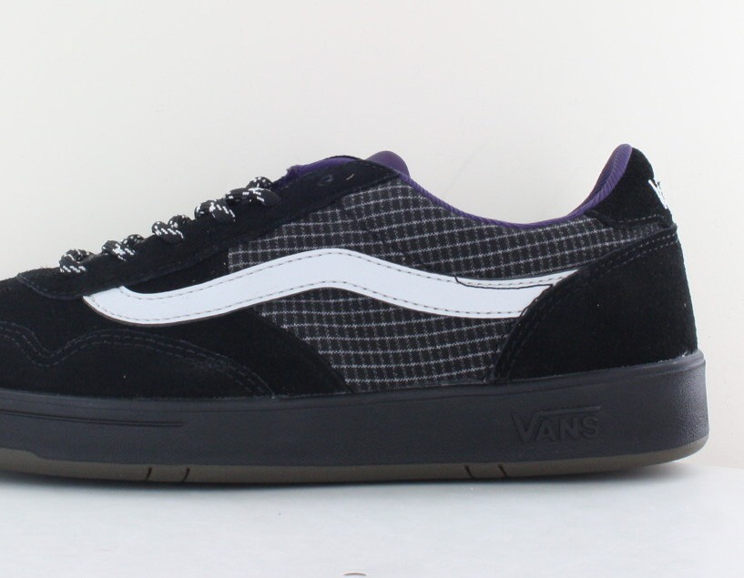 Vans Cruze too cc noir blanc violet