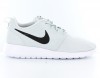 Nike Rosherun femme GRIS/NOIR