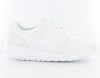 Nike Rosherun femme toute blanche BLANC