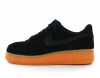 Nike Air force 1 '07 lv8 suede Noir gomme