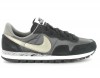 Nike Pegasus 83 NOIR/GOLD