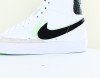 Nike Blazer mid 77 se gs blanc noir vert volt beige