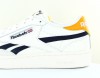 Reebok Club c revenge blanc cassé bleu marine jaune