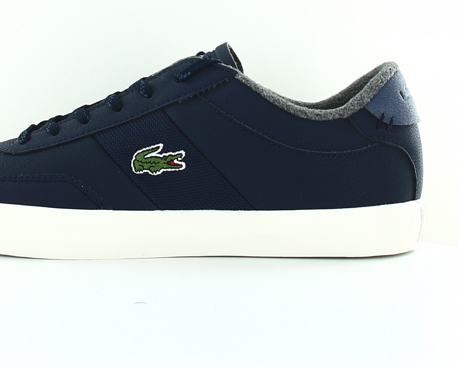 lacoste court master blanche