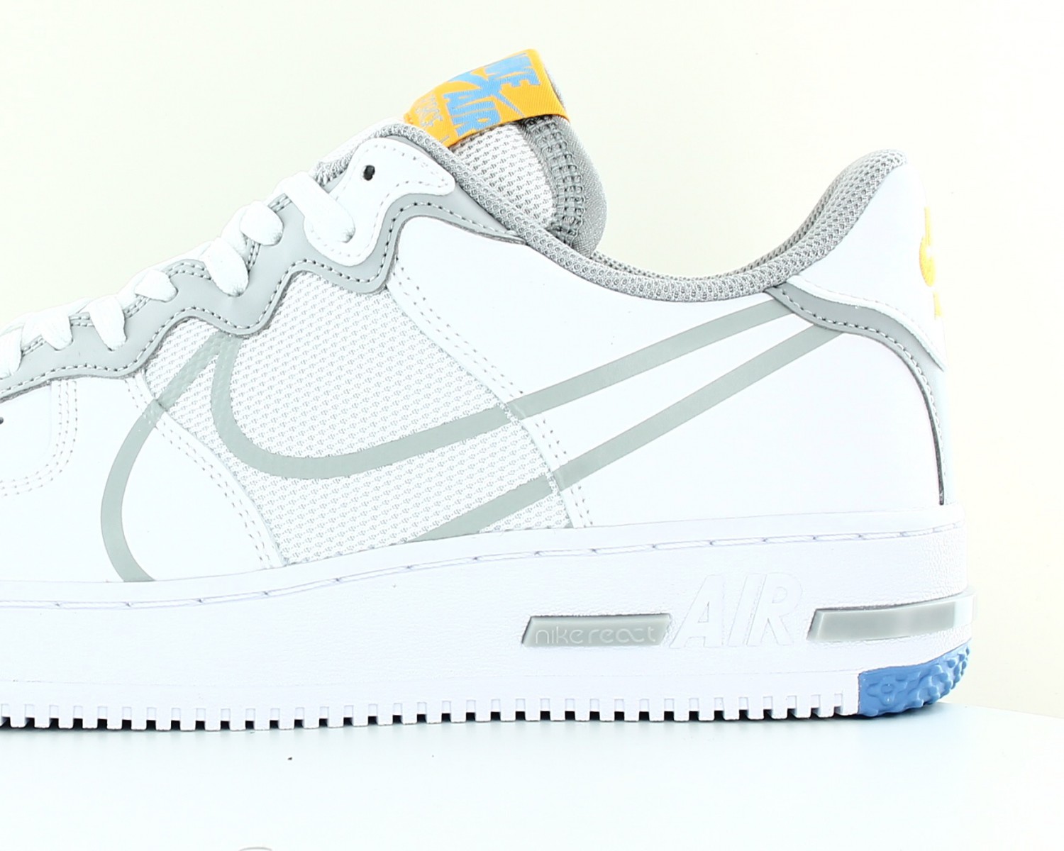 nike air force 1 blanche et jaune
