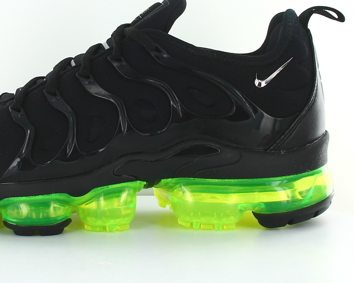 Vapormax vert et noir new arrivals