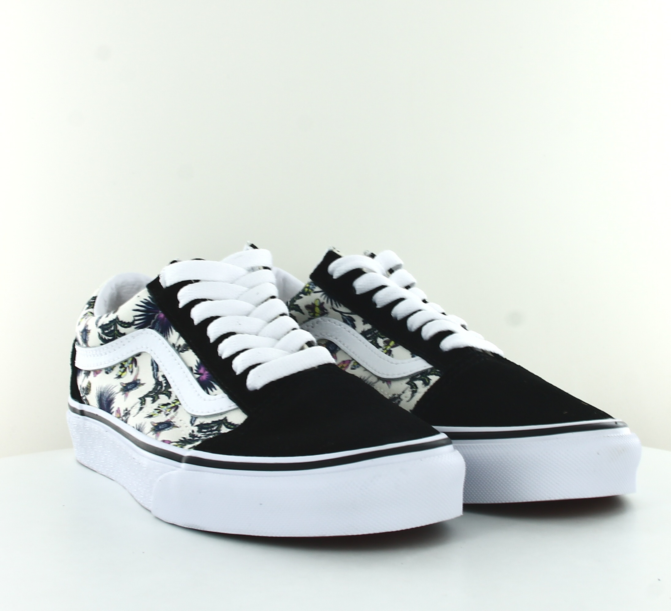 black vans flowers